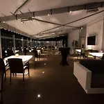 Garner Stuhr - A1 By Ihg 4* Brême
