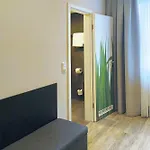 Garner Stuhr - A1 By Ihg Bremen