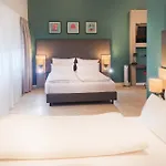 Garner Stuhr - A1 By Ihg Hotel 4*