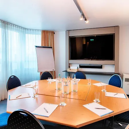 Garner Stuhr - A1 By Ihg Hotel Brema