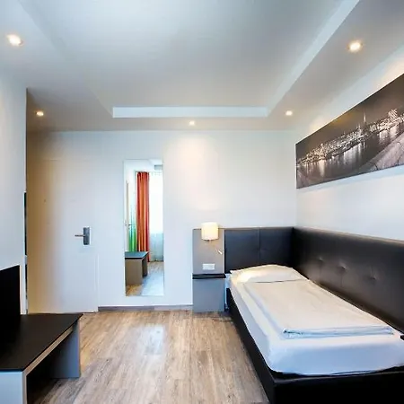 Hotel Garner Stuhr - A1 By Ihg