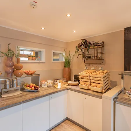 Garner Stuhr - A1 By Ihg 酒店