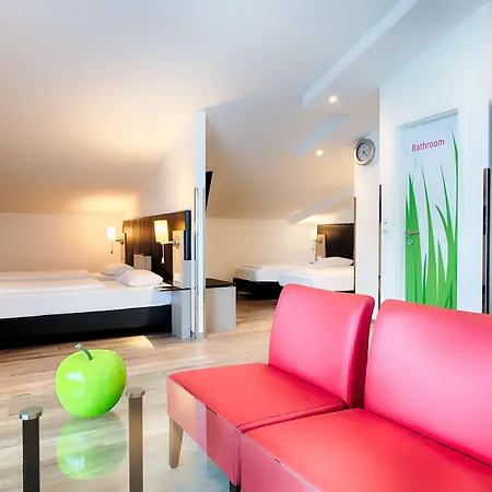 Garner Stuhr - A1 By Ihg 酒店 4*