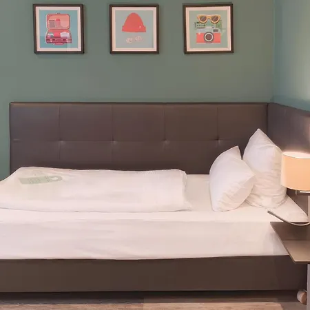 Garner Stuhr - A1 By Ihg Hotel 4*