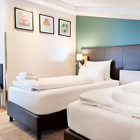 Garner Stuhr - A1 By Ihg Bremen