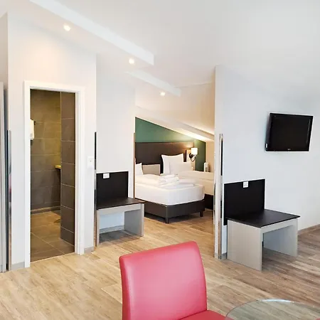 Garner Stuhr - A1 By Ihg Hotel 4*