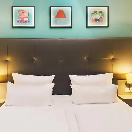 Garner Stuhr - A1 By Ihg Бремен