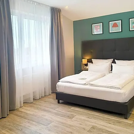 Garner Stuhr - A1 By Ihg فندق