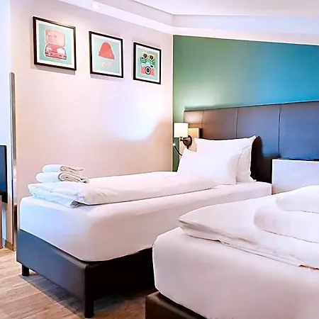 فندق Garner Stuhr - A1 By Ihg