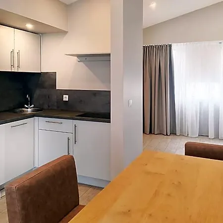 Garner Stuhr - A1 By Ihg 4* Bremen