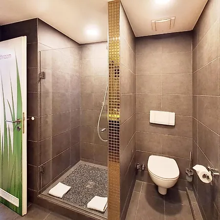 Garner Stuhr - A1 By Ihg Bremen