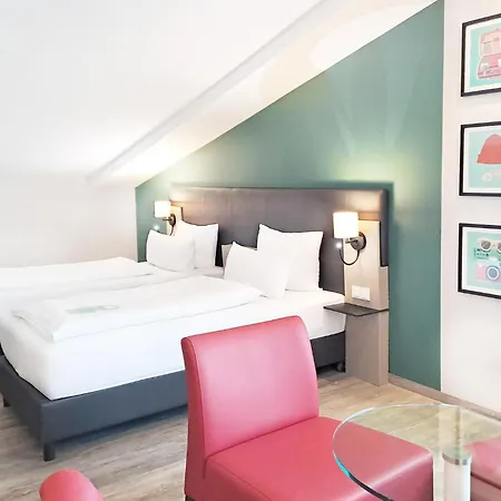 Garner Stuhr - A1 By Ihg 4* Bremen