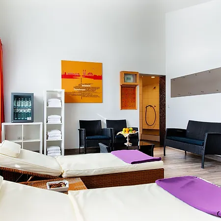فندق Garner Stuhr - A1 By Ihg 4*