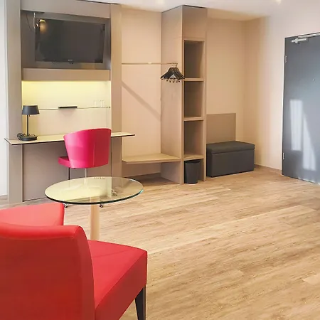 فندق Garner Stuhr - A1 By Ihg