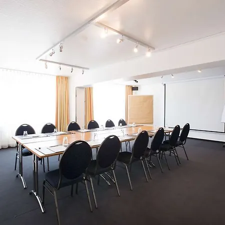 Garner Stuhr - A1 By Ihg 4* 不莱梅