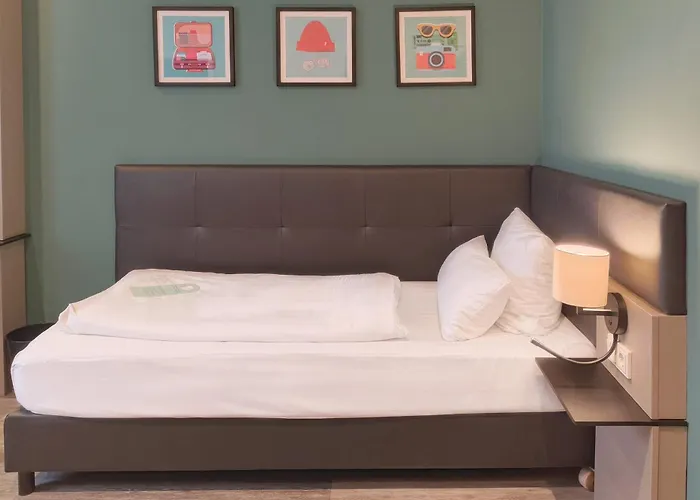 Garner Stuhr - A1 By Ihg 酒店 4*