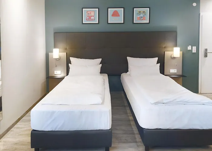 Garner Stuhr - A1 By Ihg Bremen