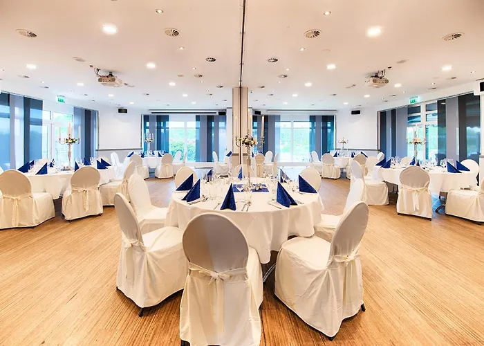 Garner Stuhr - A1 By Ihg 酒店 4*